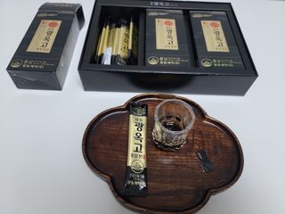 [광동제약] 광동 광옥고 홍삼 본 30포+쇼핑백 증정 — 4점을 준 리뷰어가 2021년 12월 올린 사용 사진