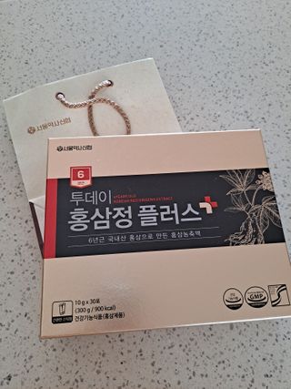 서울약사신협_투데이홍삼정플러스스틱_10g x 30포 — 5점을 준 리뷰어가 2021년 1월 올린 사용 사진