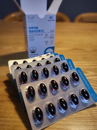 메디포스트 모비타 아쿠아셀 엔초비오메가3 60캡슐 — 5점을 준 리뷰어가 2022년 12월 올린 사용 사진