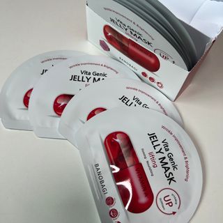 바노바기 코스메틱 바노바기 비타제닉 젤리마스크 리프팅 (10매입) — 4.5점을 준 리뷰어가 2023년 4월 올린 사용 사진