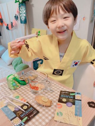 칩스틱 과자젓가락 게이밍젓가락 2ea / KC인증 식품용 — 5점을 준 리뷰어가 2021년 10월 올린 사용 사진