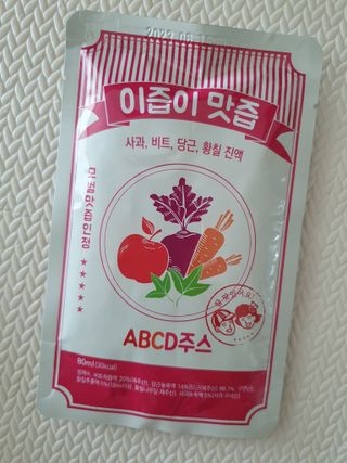 본황칠 이즙이 맛즙 ABC주스 30EA — 5점을 준 리뷰어가 2022년 8월 올린 사용 사진