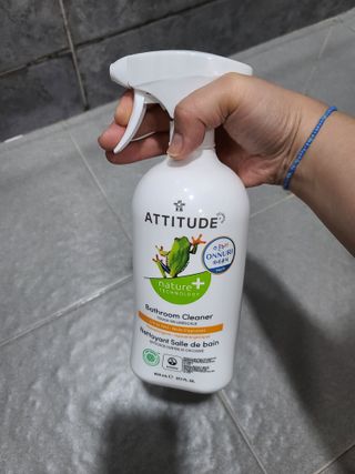 에티튜드 천연 욕실 클리너 시트러스제스트 향 (800ml) — 5점을 준 리뷰어가 2022년 9월 올린 사용 사진