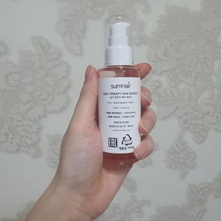 썸헤어 / SUMHAIR 썸헤어 실키 테라피 헤어 에센스 — 3.5점을 준 리뷰어가 2021년 4월 올린 사용 사진