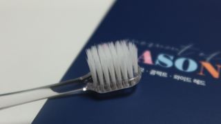 에브리모먼트 에브리 모먼트 칫솔 Every moment toothbrush — 5점을 준 리뷰어가 2022년 5월 올린 사용 사진