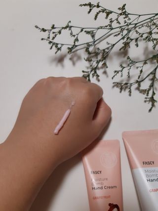 파시 FASCY 高保湿ハンドクリーム40ml+80ml セット — 5점을 준 리뷰어가 2021년 7월 올린 사용 사진