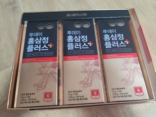 서울약사신협_투데이홍삼정플러스스틱_10g x 30포 — 5점을 준 리뷰어가 2021년 7월 올린 사용 사진