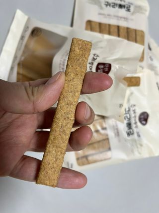 밸런스 다이어트랩 밸다랩 발아통밀 수제간식 살빼로 70g X 5봉 — 5점을 준 리뷰어가 2023년 4월 올린 사용 사진
