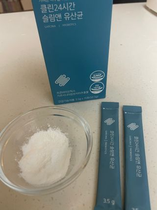 클린24시간 슬림앤유산균 1박스 (3.5g X 15포) — 5점을 준 리뷰어가 2022년 12월 올린 사용 사진