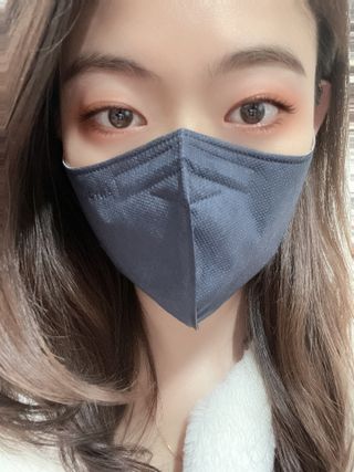 애니가드 셋업마스크 4컬러 각 10매입 [크리미베이지, 캐시미어로즈, 초콜렛브라운, 미드나잇네이비] — 5점을 준 리뷰어가 2022년 2월 올린 사용 사진