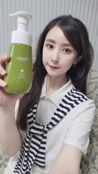 [후르디아] 아보카도 약산성 비건 여성 청결제 — 5점을 준 리뷰어가 2023년 7월 올린 사용 사진