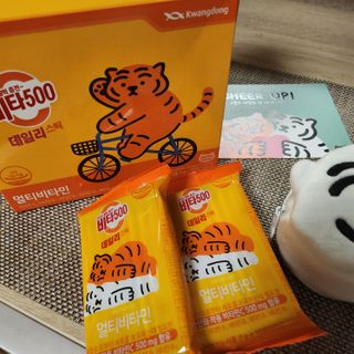 광동생활건강 [광동] 비타500데일리스틱 수능 패키지 (70+굿즈) 뚱랑이 수능엽서+쇼핑백 — 5점을 준 리뷰어가 2022년 11월 올린 사용 사진