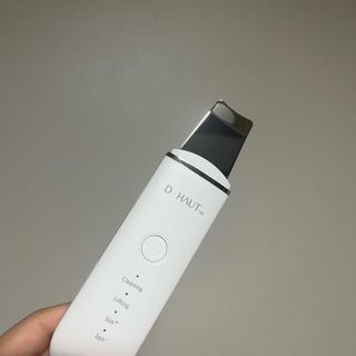 디하우트 랩 4 in 1 갈바닉 아쿠아 워터 필링기 스킨스크러버 — 5점을 준 리뷰어가 2021년 11월 올린 사용 사진