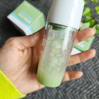 김정문알로에 큐어 큐어 알로에 리프레쉬 젤리 세럼, 큐어 알로에 하이드로 젤리 크림 — 5점을 준 리뷰어가 2021년 3월 올린 사용 사진