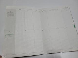 리훈 2023년 아이라이크 모눈 다이어리 미니달력 세트 — 5점을 준 리뷰어가 2022년 11월 올린 사용 사진