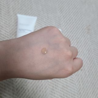 마리엔메이 센서티브 수딩 젤 크림 + 어성초 티트리 추출물 세럼 + 어성초 티트리 모공 클렌징 폼 — 5점을 준 리뷰어가 2021년 8월 올린 사용 사진