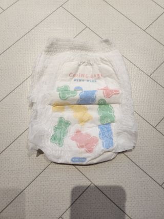 쿠잉 윙윙 풀커버 팬티기저귀 (L/XL/XXL) 1팩 — 5점을 준 리뷰어가 2023년 1월 올린 사용 사진