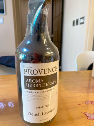 프로방스 프렌치 라벤더 샴푸 1,000ml — 5점을 준 리뷰어가 2021년 5월 올린 사용 사진