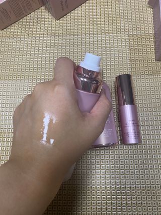 리엔케이 핑크 볼륨 래디언스 컬러크림 스페셜 에디션 3종 — 5점을 준 리뷰어가 2022년 10월 올린 사용 사진