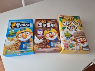 씨알푸드 뽀로로 시리얼 3종 — 5점을 준 리뷰어가 2022년 2월 올린 사용 사진
