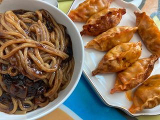 한만두 진한 해물맛 짬뽕만두 1kg — 5점을 준 리뷰어가 2021년 4월 올린 사용 사진