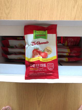 제이제이바이오 더단마토 프리미엄주스 100ml 30팩입 - 무설탕 스테비아 토마토즙 — 5점을 준 리뷰어가 2021년 11월 올린 사용 사진