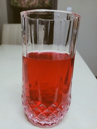 마시다 매혹적인 붉은 빛이 입안 가득히, 비트루트차 — 5점을 준 리뷰어가 2021년 3월 올린 사용 사진