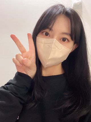 애니가드 셋업마스크 4컬러 각 10매입 [크리미베이지, 캐시미어로즈, 초콜렛브라운, 미드나잇네이비] — 5점을 준 리뷰어가 2022년 2월 올린 사용 사진