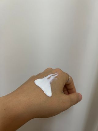 아이레시피 모이스트터치 스포츠 선밀크 50ml (SPF50+ PA+++) — 5점을 준 리뷰어가 2023년 6월 올린 사용 사진
