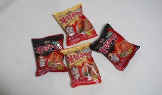 삼양냉동 [삼양] 불닭참치마요구운주먹밥+불닭볶음김치구운주먹밥 2세트구성 — 4점을 준 리뷰어가 2021년 2월 올린 사용 사진