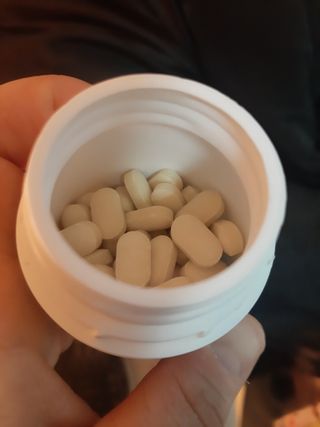 프리마인 평생 써야하는 관절의 건강을 위한 완벽설계 솔루션 관절n마디케어 플러스 120정 — 5점을 준 리뷰어가 2022년 4월 올린 사용 사진