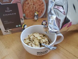씨알푸드 유기농 쌀 시리얼 390g + 갓 구운 유기농 발아통곡물 150g — 4점을 준 리뷰어가 2022년 1월 올린 사용 사진
