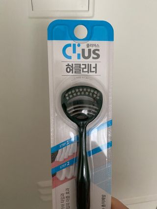 크리오 클리어스 혀백태제거 구취관리 혀클리너 — 5점을 준 리뷰어가 2021년 3월 올린 사용 사진