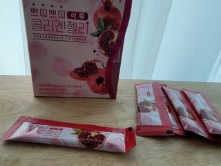 헬스업_쁘띠쁘띠석류콜라겐젤리_20g x 14포 — 5점을 준 리뷰어가 2021년 3월 올린 사용 사진
