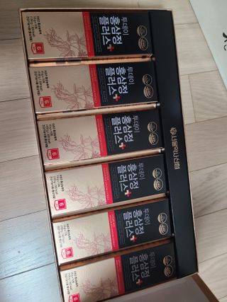 서울약사신협_투데이홍삼정플러스스틱_10g x 60포 — 5점을 준 리뷰어가 2021년 7월 올린 사용 사진