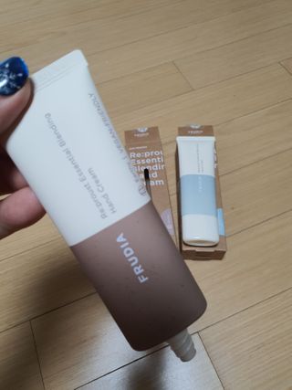 [후르디아] 끈적임 없는 착한성분 비건  핸드크림 3종 — 4.5점을 준 리뷰어가 2021년 1월 올린 사용 사진