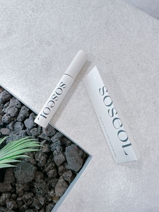 더소설 소설 블랙아이래쉬 세럼 10g(SOSEOL BLACK EYELASH SERUM 10g) — 5점을 준 리뷰어가 2023년 6월 올린 사용 사진