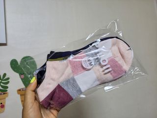 [사이즈가 있는 양말 필로이] 여자 스니커즈 발목 양말 5족 세트【 S, M, L, 】3가지 사이즈 — 5점을 준 리뷰어가 2022년 7월 올린 사용 사진