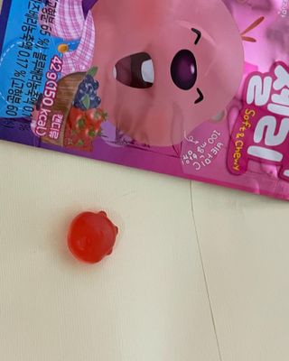 [팔도] 잔망루피젤리 믹스베리맛 42g 8개 — 5점을 준 리뷰어가 2022년 3월 올린 사용 사진