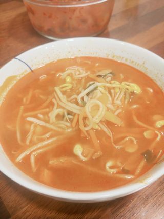 [풀무원] 자연은맛있다 정면, 백면, 홍면  세트 — 5점을 준 리뷰어가 2021년 4월 올린 사용 사진