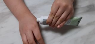 건선/아토/습진/민감성 피부 천연보습진정크림 소리온 크림 & 센시티브 크림 50g — 5점을 준 리뷰어가 2022년 1월 올린 사용 사진