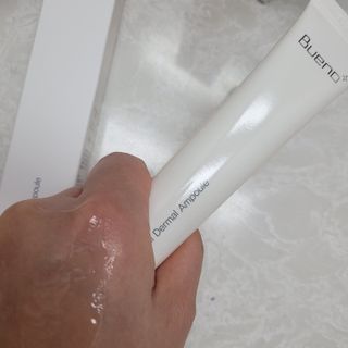 브에노 스킨셀 더마 앰플 — 4.5점을 준 리뷰어가 2021년 6월 올린 사용 사진