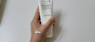 셀프 모이스처라이징 프로텍션 크림 셀프 모이스처라이징 프로텍션크림 — 4.5점을 준 리뷰어가 2022년 5월 올린 사용 사진