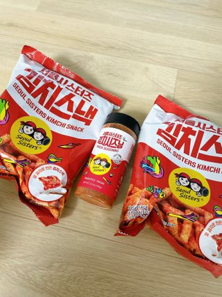 [서울시스터즈] 김치시즈닝 국내 최초 뿌려먹는 김치파우더 100g 1개+ 신제품 김치스낵 90g 2개 — 5점을 준 리뷰어가 2021년 8월 올린 사용 사진