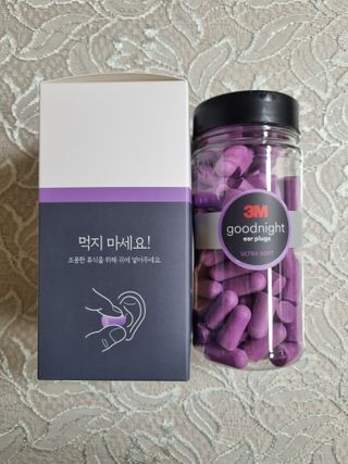 3M 소음방지 수면 귀마개 굿나잇 이어플러그 오렌지/퍼플 50쌍 — 5점을 준 리뷰어가 2023년 7월 올린 사용 사진