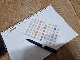 리훈 곰부 체크리스트+ 곰부 리무버블스티커 1장 — 5점을 준 리뷰어가 2021년 4월 올린 사용 사진