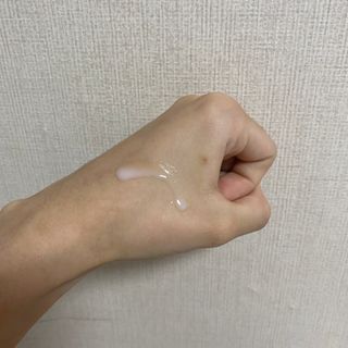 리더스코스메틱 리더스 카밍 바이오틱스 에센스 워터 — 5점을 준 리뷰어가 2021년 10월 올린 사용 사진