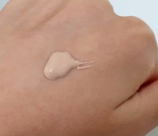 약손명가코스메틱 에오스보떼 블라인드 비비크림 50ml — 4.5점을 준 리뷰어가 2021년 9월 올린 사용 사진