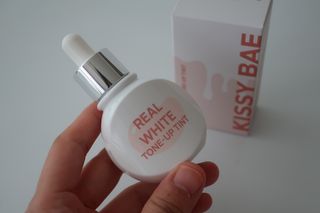 KISSY BAE 키시베이 키시베이 리얼화이트 톤업틴트 — 5점을 준 리뷰어가 2021년 7월 올린 사용 사진