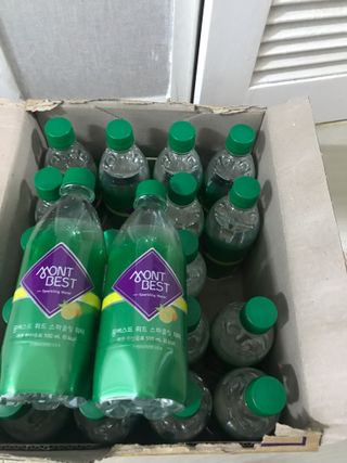 몽베스트 Montbest with Sparkling water Lemon OR Lime 20병(랜덤) — 5점을 준 리뷰어가 2021년 10월 올린 사용 사진